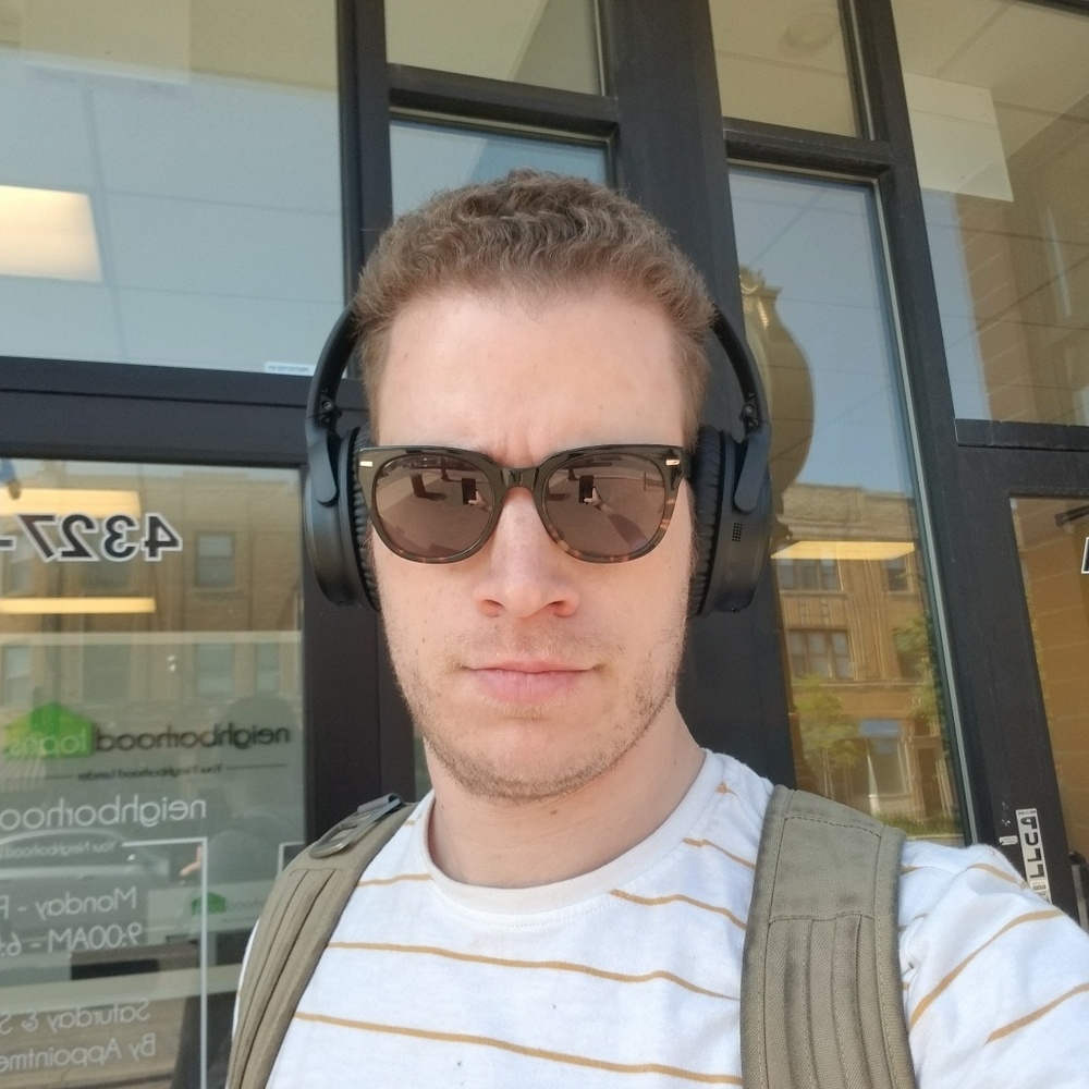 Meet your Posher, Ian